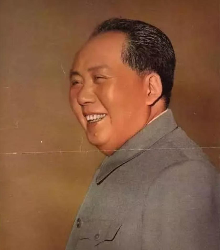 真正的强大从非完美！看看毛主席如何客观评价自己？

很多人总觉得伟人近乎完美无短