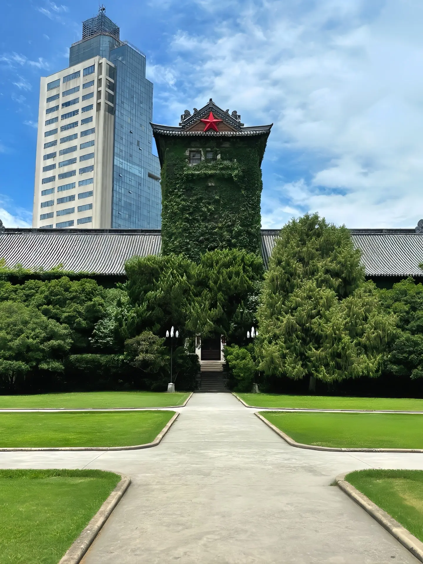 “文科生的终极理想，艾特你大专朋友来看”