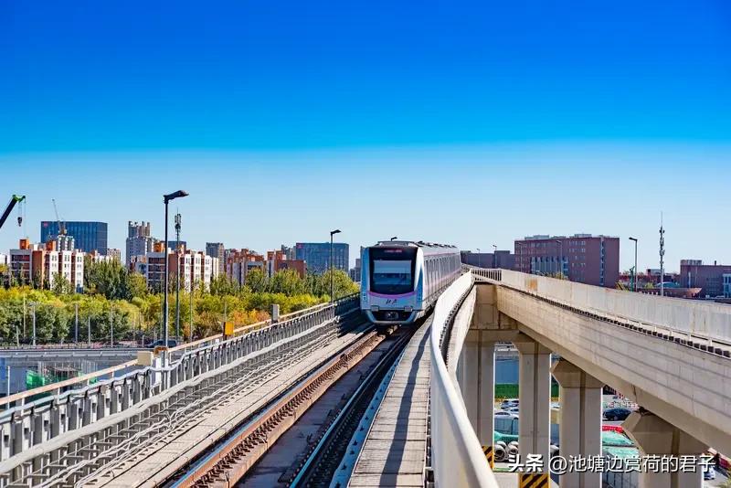 中国最长的跨市地铁要来了 中国最长的跨市地铁真的来了！东莞地铁1号线正式运行，它