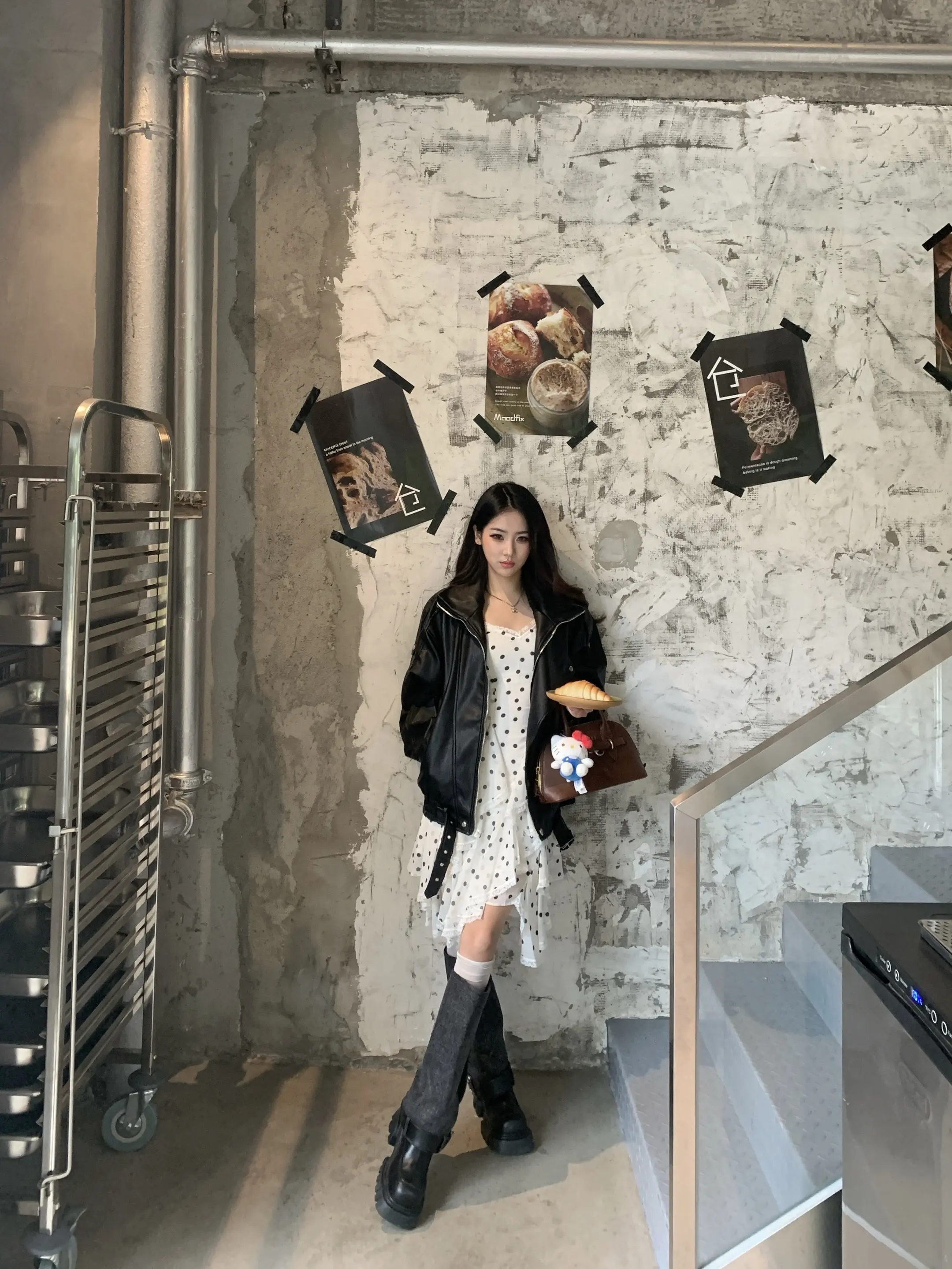 chic氛围感 甜酷感ootd 黑色皮衣