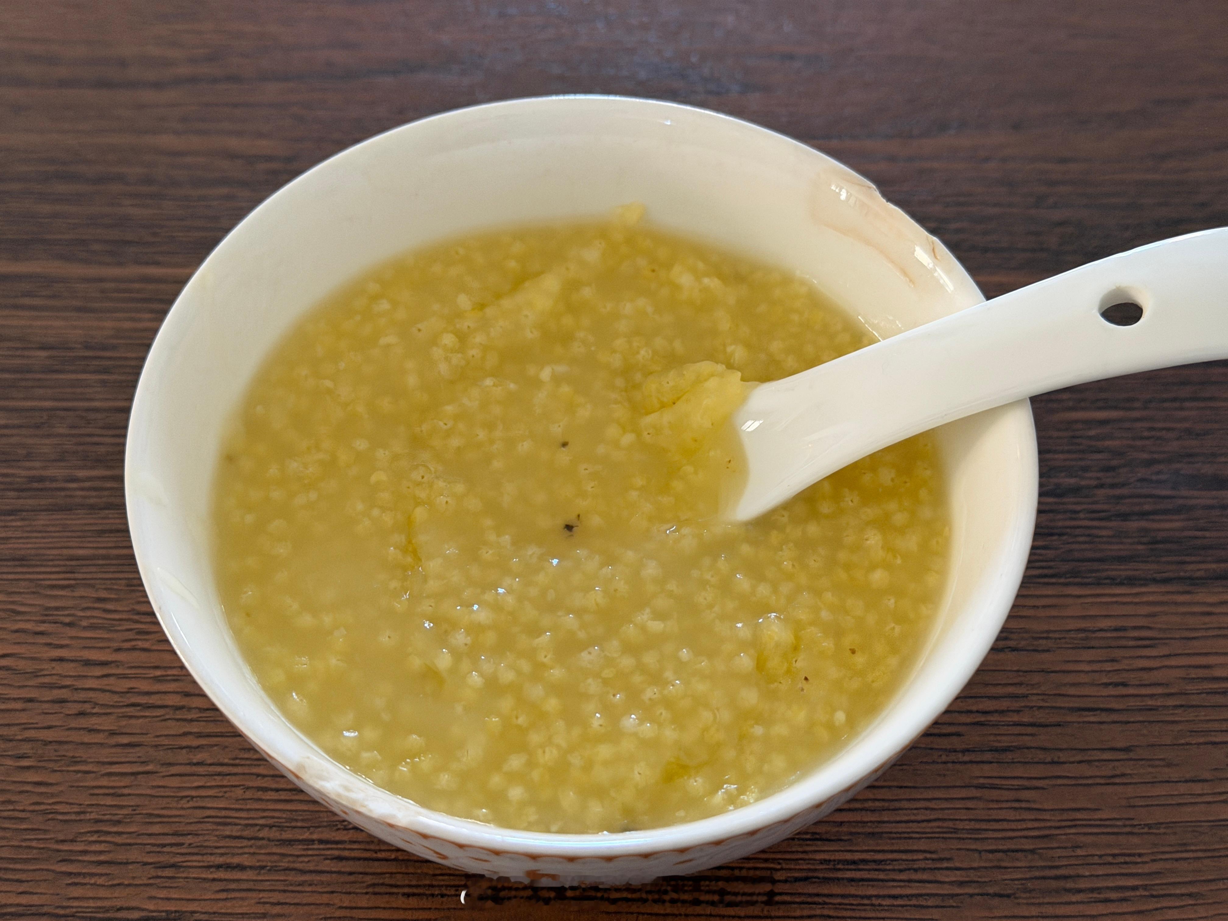 初三一定记得睡懒觉昨日大鱼大肉，今天喝粥思过