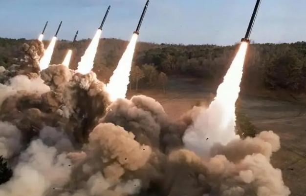 梅德韦杰夫一句话将中国的处境表露出来，如果中国没有“核武器”这样的关键性武器，或