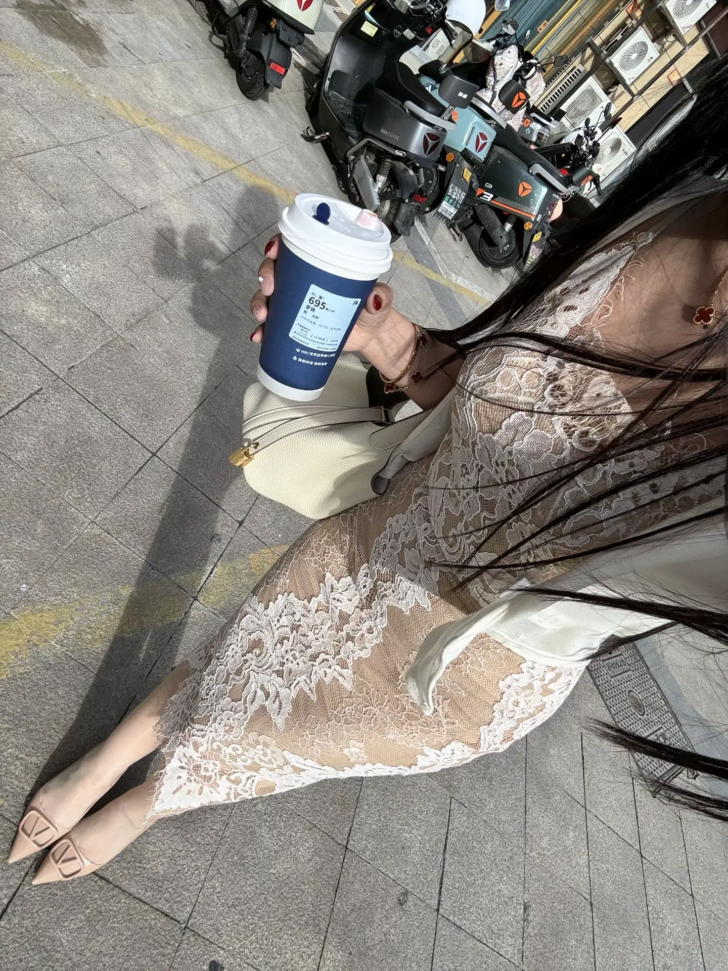 舒适 白色控 女人味