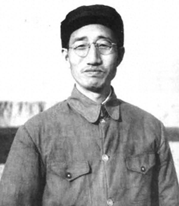 徐向前回到延安后，中央三次计划让他再上前线，缘何最终都未能如愿呢？
1944年7