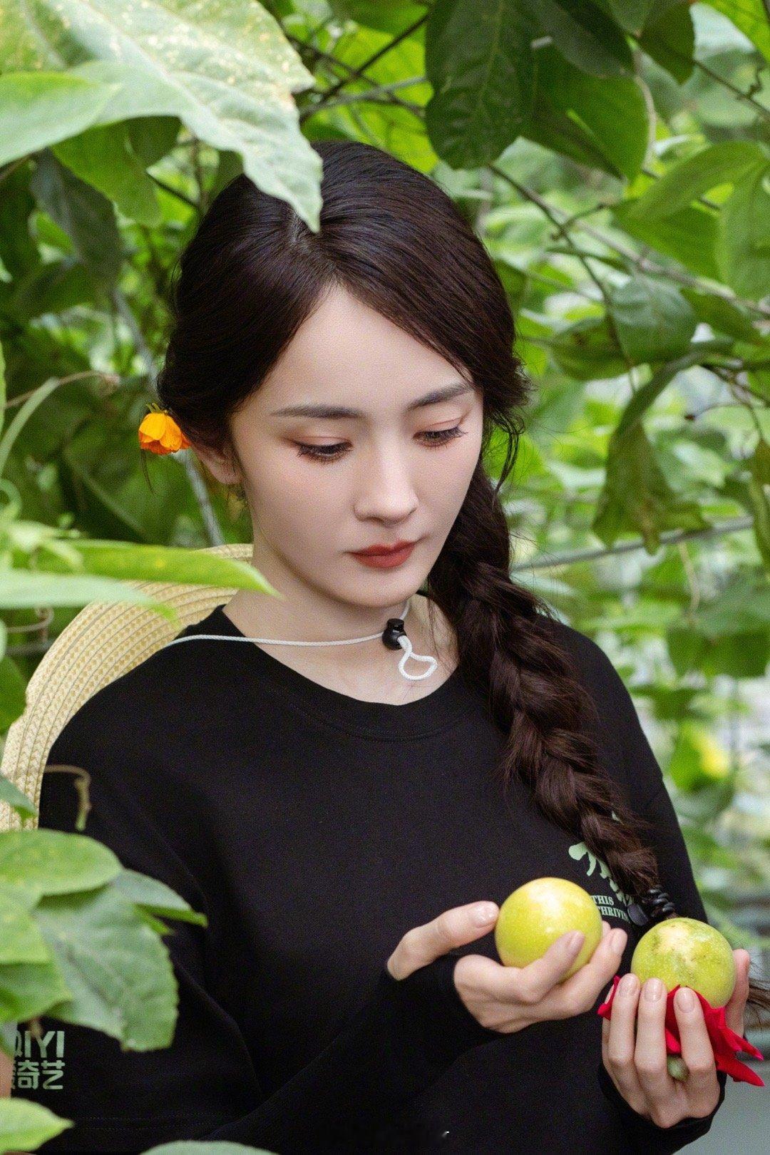 杨幂[舔屏][爱慕][爱慕][心][心][心][心][色][心][色][舔屏][