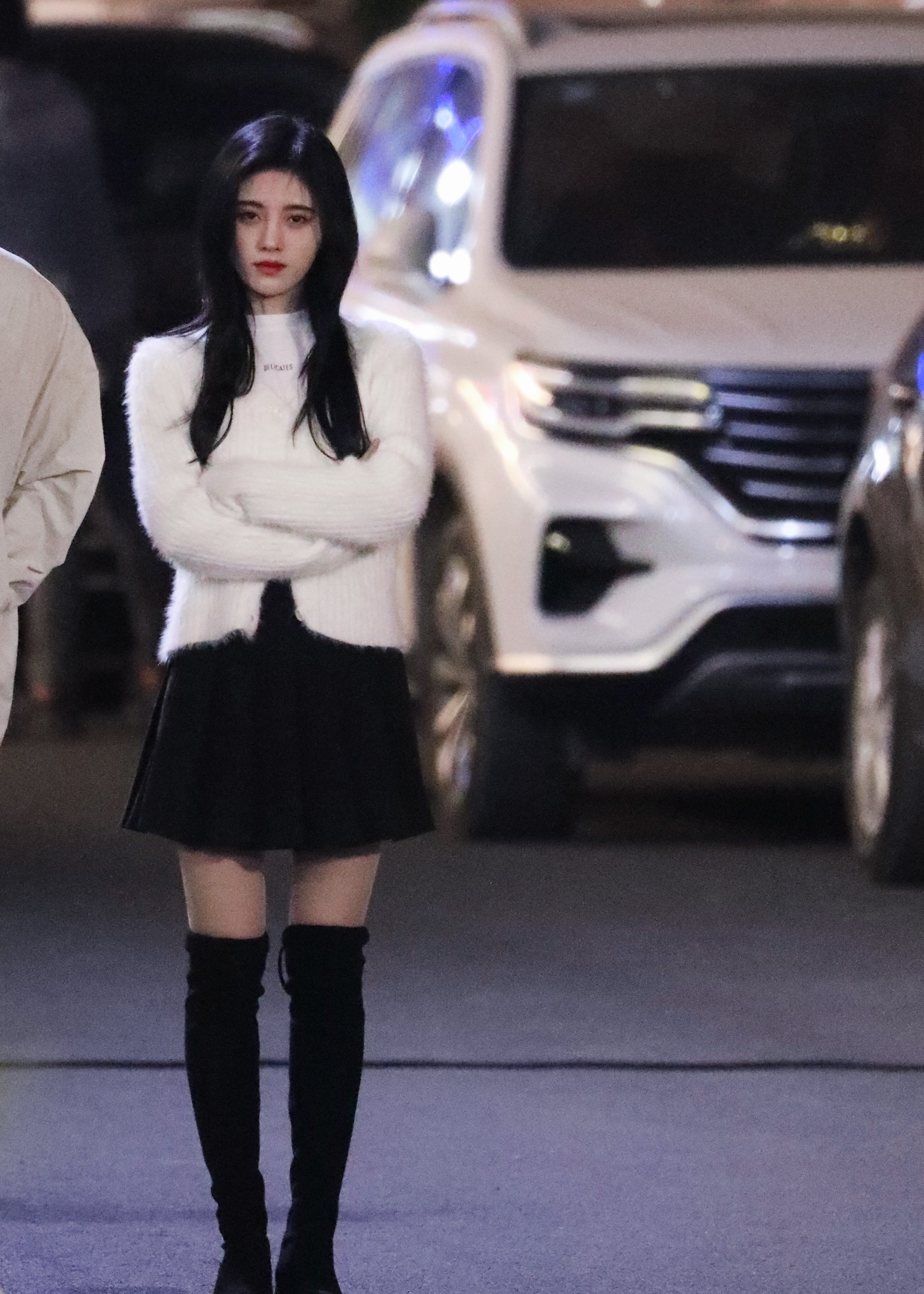 jjy鞠婧祎姜黎非jjy 鞠婧祎千香 风声围绕你身边，思念环绕你耳边