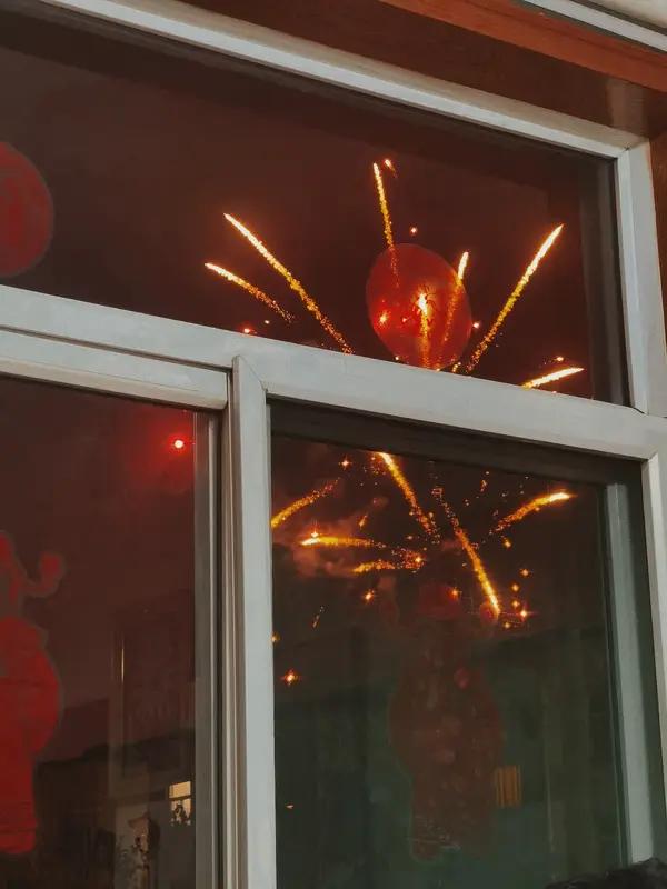 春节假期首日：“反向过年”爸妈批量住进“北上广深”酒店，“60岁+”旅客入住量日