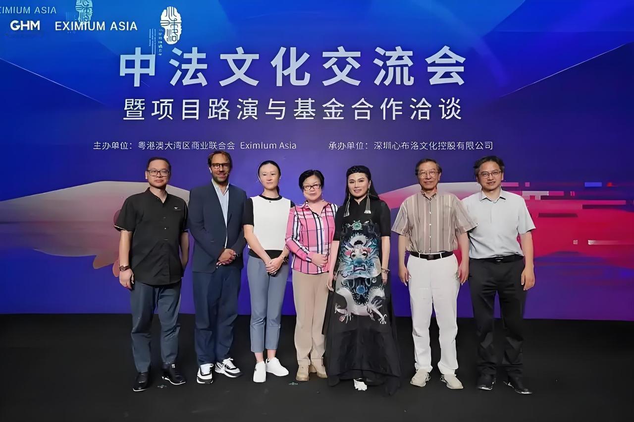 中法合作未来充满想象空间。从文化层面看，两国建交六十余载，人文交流一直是亮丽底色