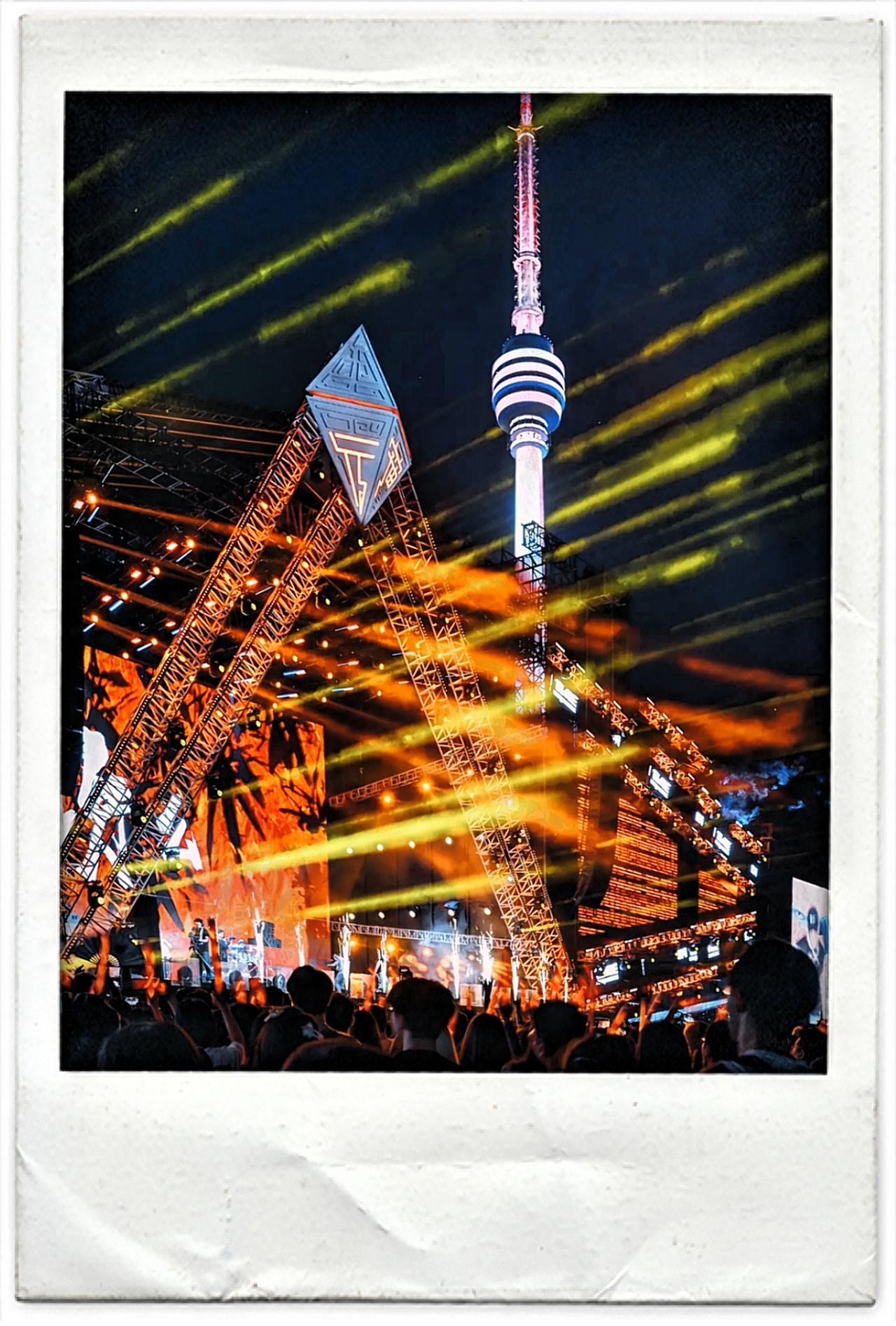 风向变了！美国、德国、法国、韩国、英国、加拿大等国媒体纷纷把目光转向了中国武汉。