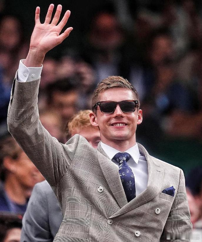 七年前输孙杨被斥为失败者五年前再负汪顺 保持奥运尴尬纪录的他终于做出重大调整！在