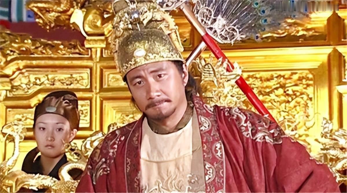 洪武二十六年二月，锦衣卫指挥使蒋瓛告发蓝玉谋反。三天后，这位横扫漠北的凉国公被剥