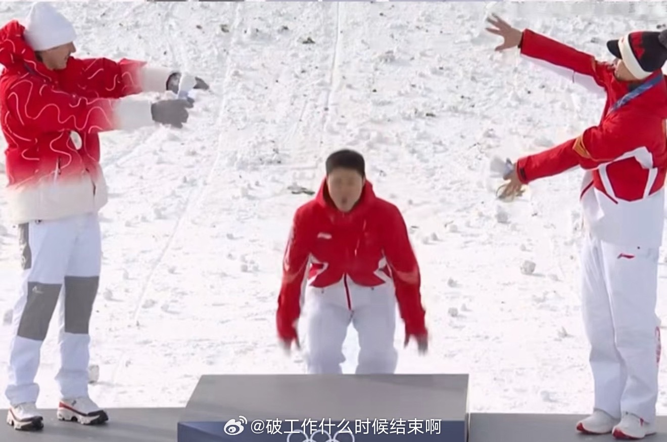 李天马回应自称普信男李天马回应自己微博ID“普信男小李L1”，表示自己足够普通，