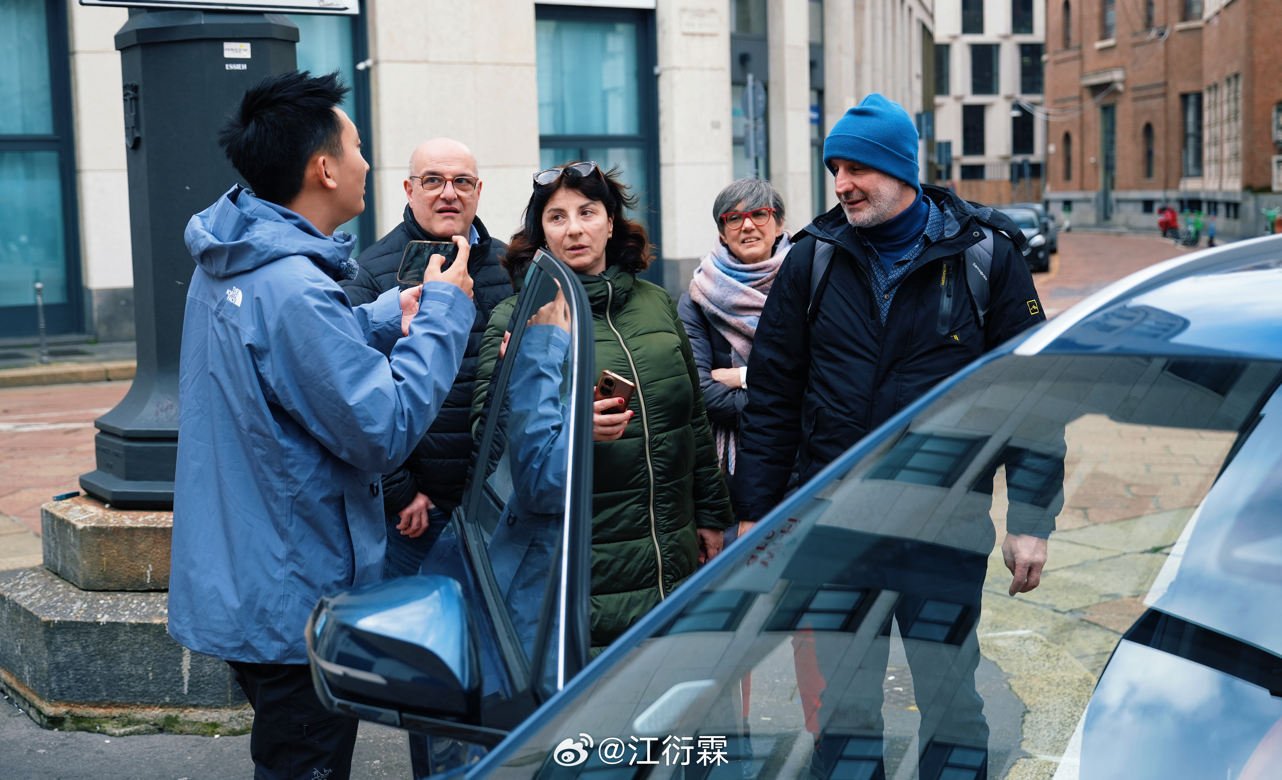 西班牙边境失控欧洲国家的移民乱象不是一朝一夕形成的。当年战后缺劳动力，列强主动引