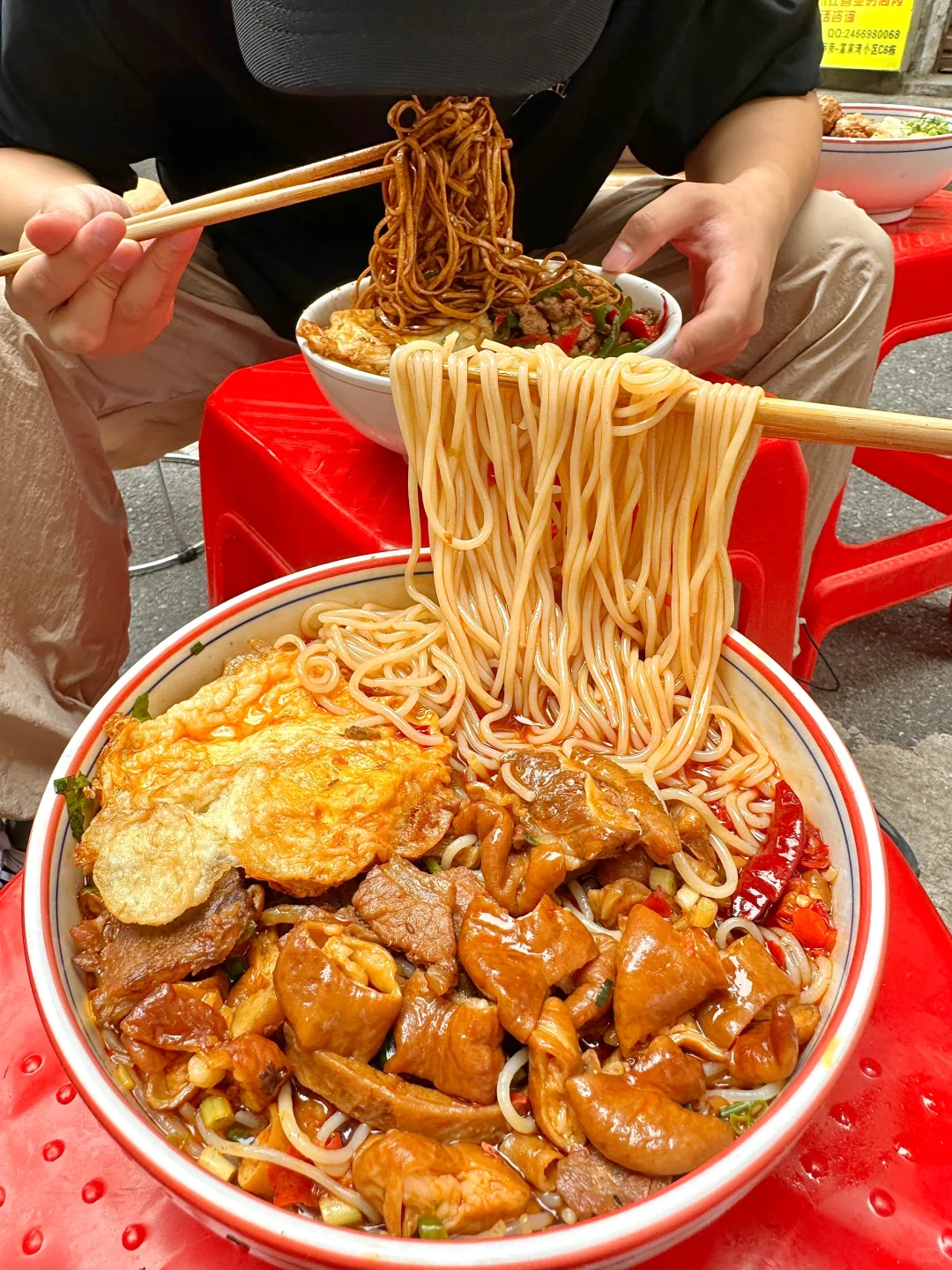 在长沙！路过万家丽！！一定一定要去吃。。。