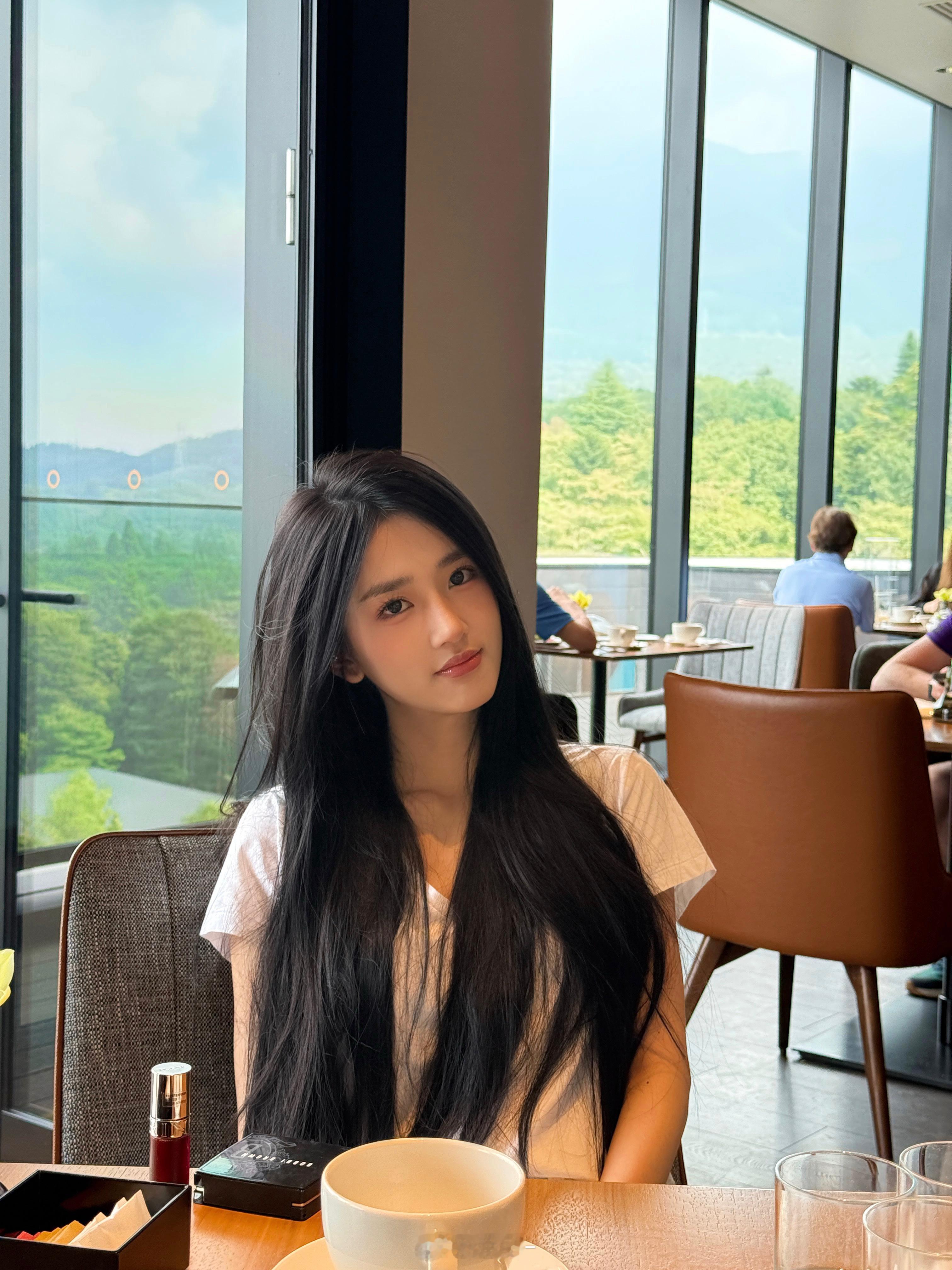 天冷了 大家多吃点衣服 ​​​