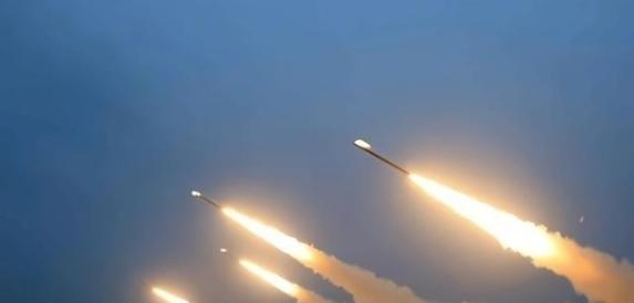 就算中美爆发核战，中国，也打不烂！因为我们，有两面美国人永远无法击穿的“神盾”！