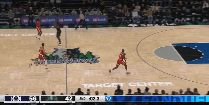 兄弟你在干嘛。。。。。 