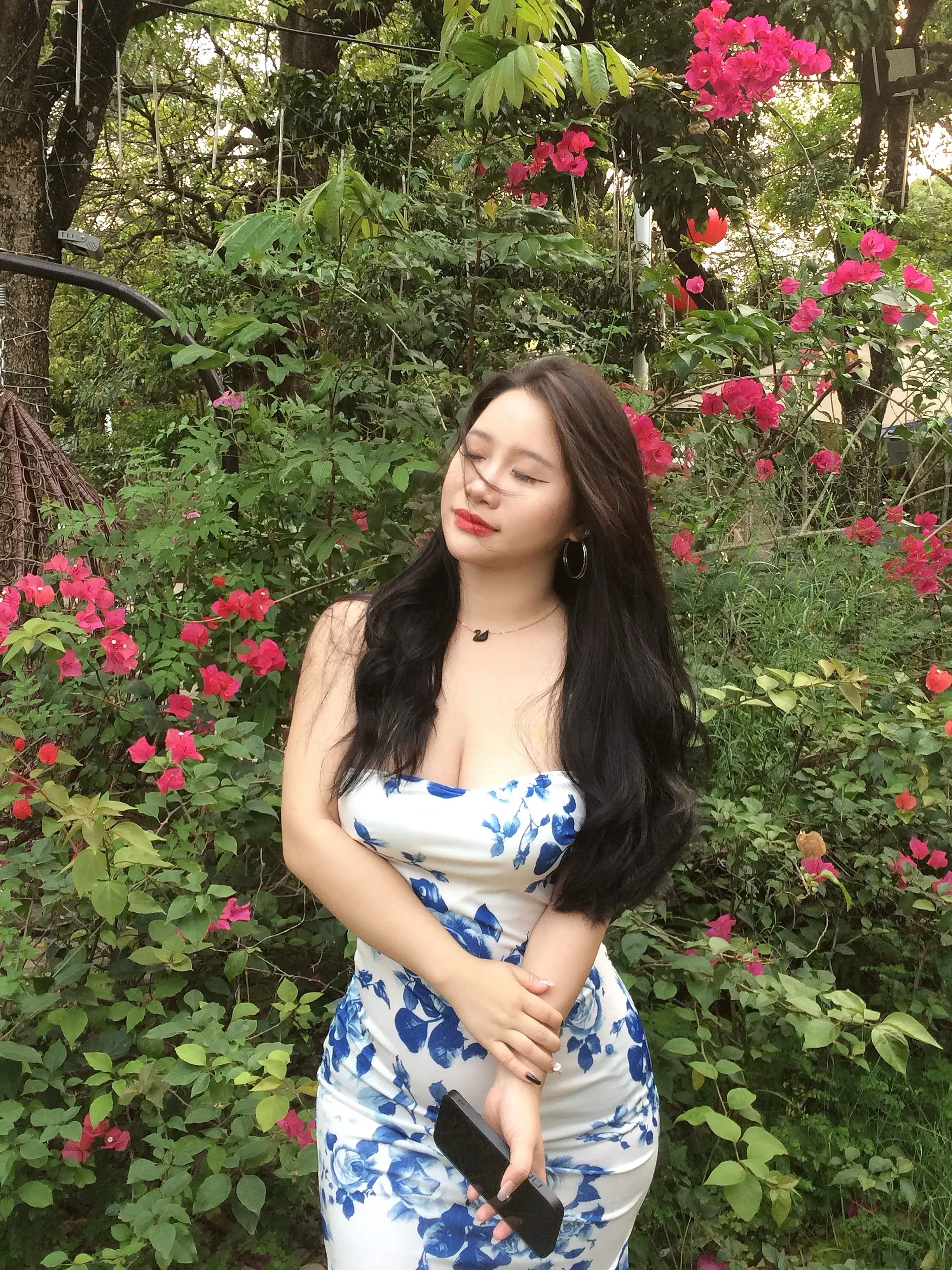 没认识几天就说喜欢我 你很肤浅 但你有品。