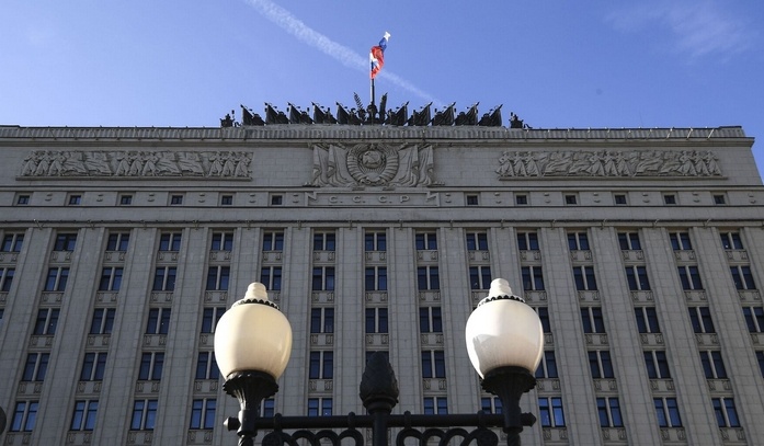 俄国防部称已控制红军城和沃尔昌斯克俄罗斯国防部当地时间12月1日晚宣布，俄军已控