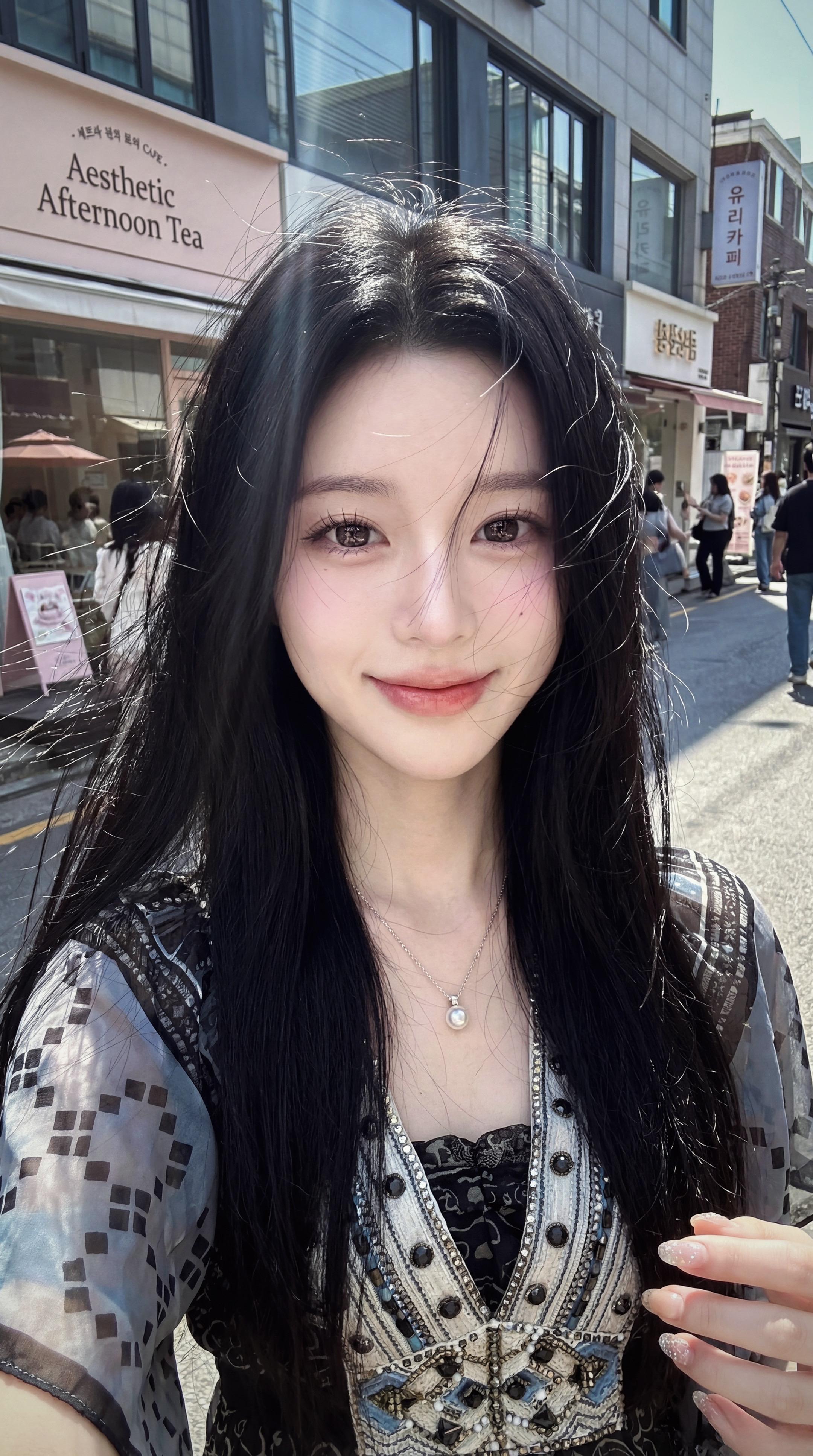 你已经被我催眠了 你现在最喜欢我 知道吗。