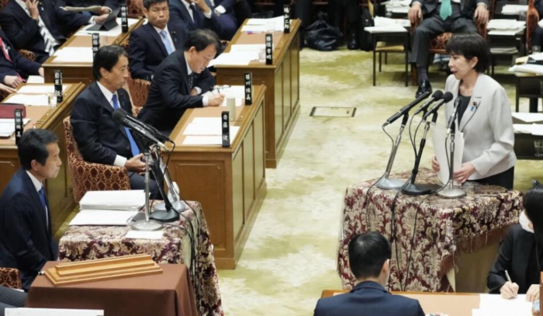 不撤回、不取消、不道歉！
高市早苗"三不"硬扛12天

日本首相高市早苗公然将“