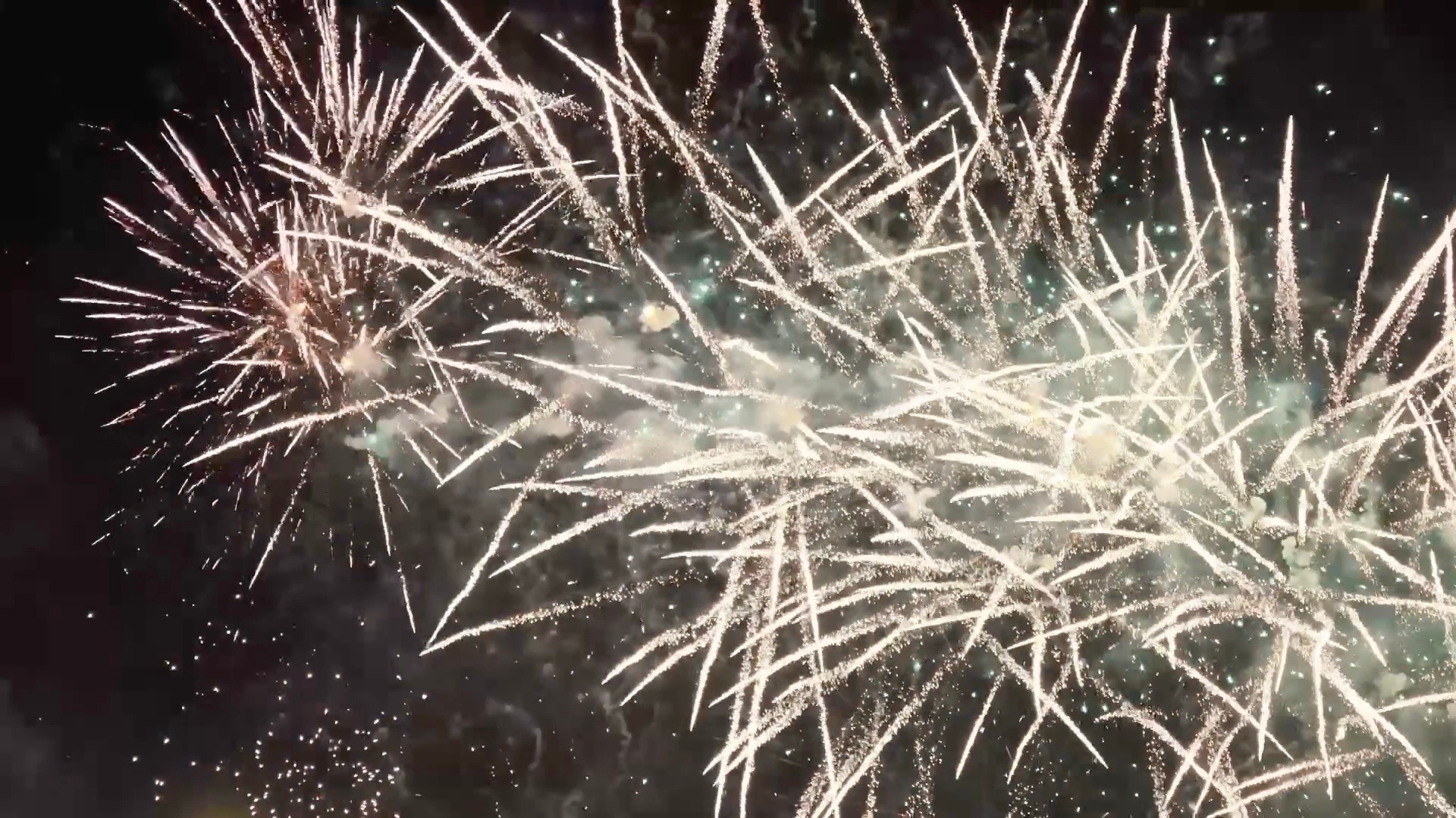 每年都要那么热闹哦马年大吉马年春晚