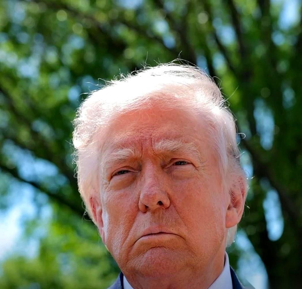 CBS刚刚爆出猛料：美国军方对伊朗的实力评估彻底翻车了。原本以为几轮空袭就能让对