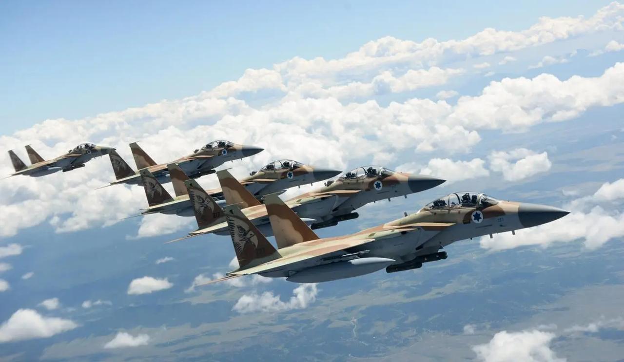 巴基斯坦的F-16是“砖头”，泰国的F-16却是“利刃”，这直接暴露了美国盟友体