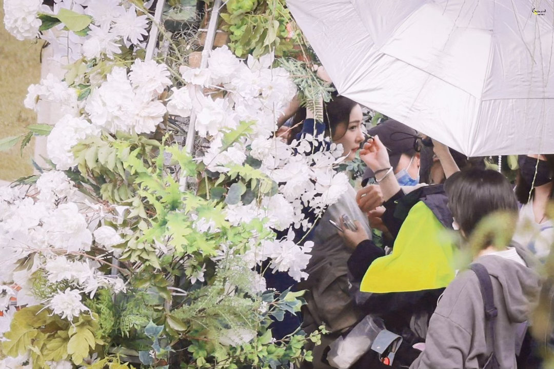 杨幂  ym杨幂冯湮儿 ym 杨幂冯娷 🦊₊˚⊹⁠♡如果阴雨绵绵✮