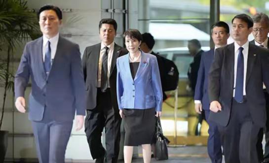 争端升级，30国代表将访日本，高市早苗越赌越大，给中国邻国供武

日本最近的“国