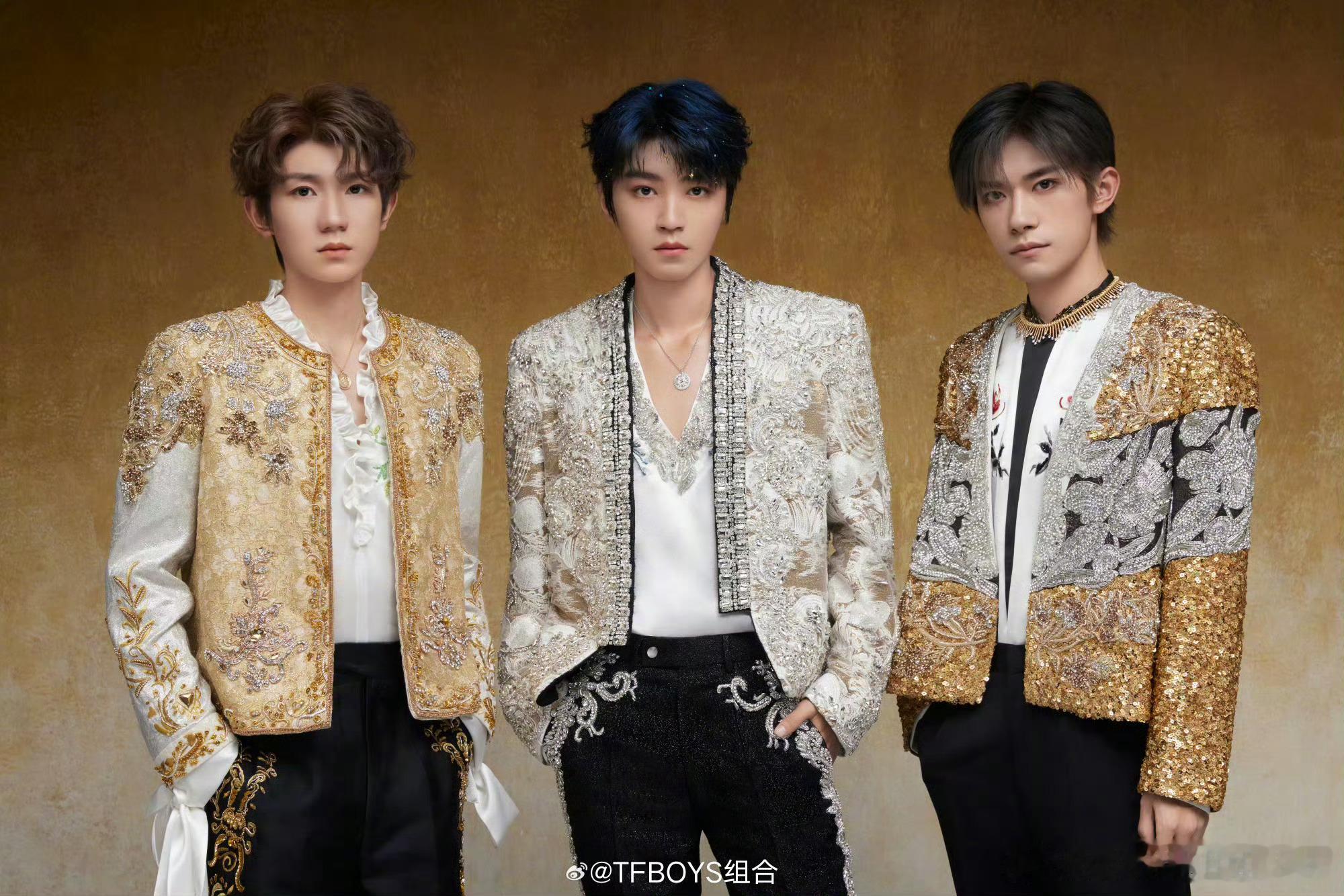 TFBOYS换置顶竟然13周年了 三小只未来星途璀璨