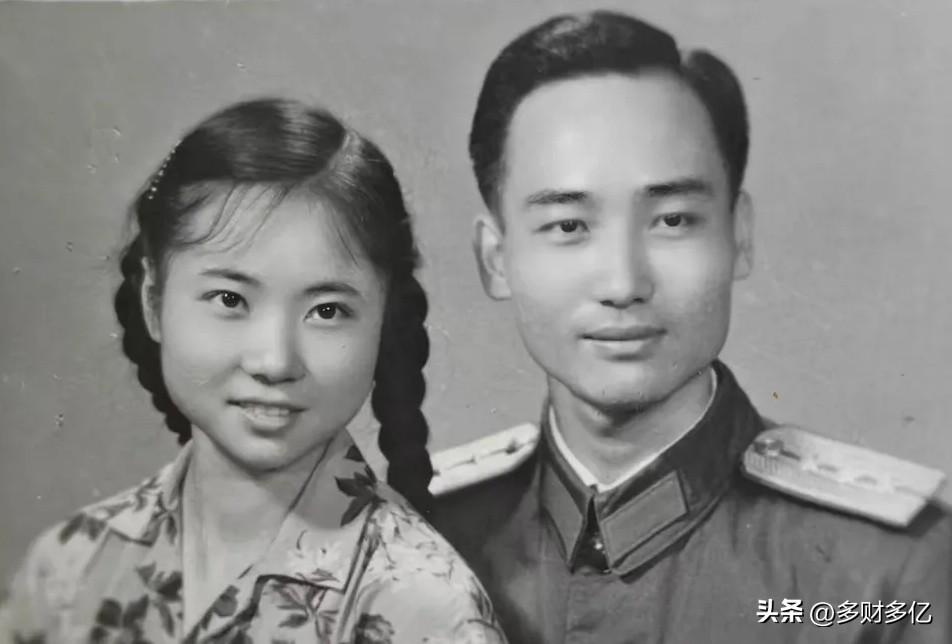 1938年新四军连指导员郭建光，1955年正常授衔能到啥级别？
 
郭建光，19