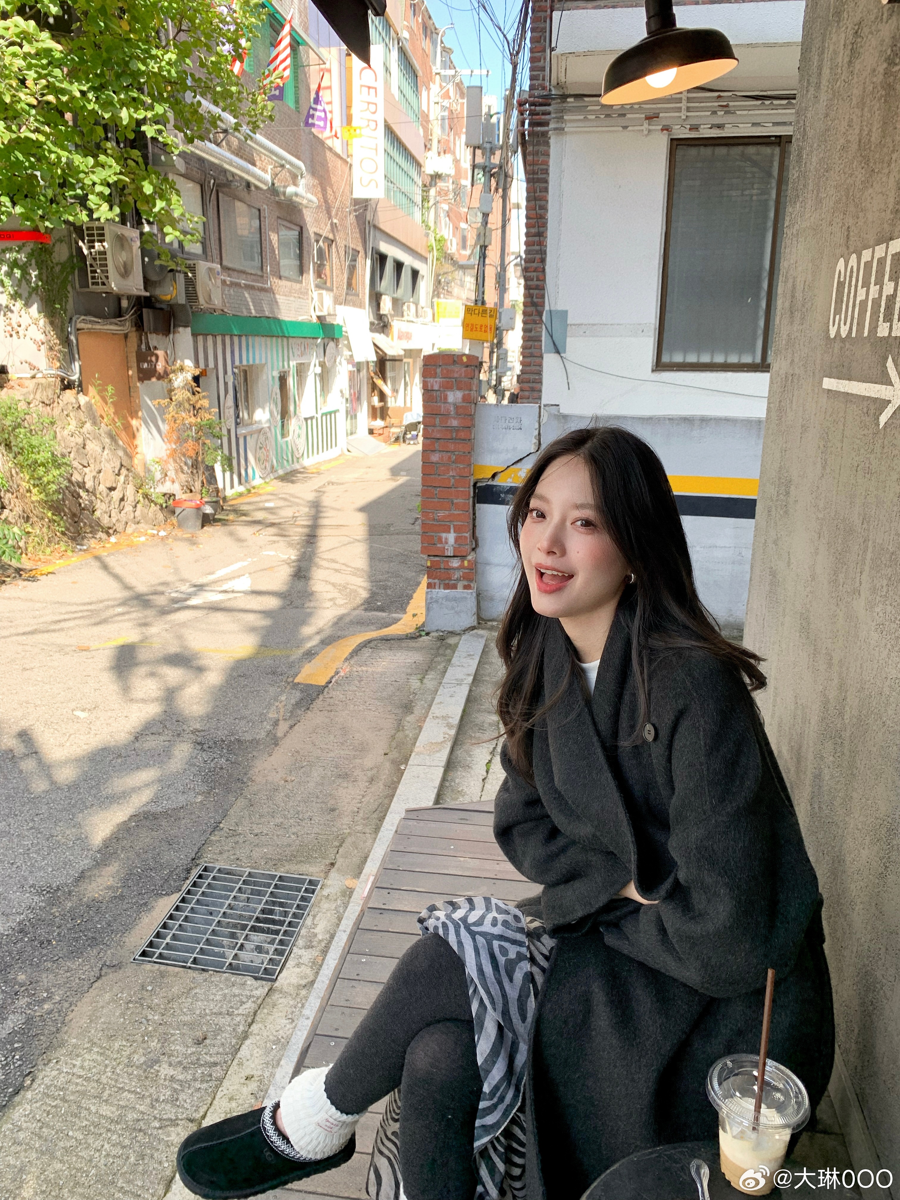 首尔天气好好呀连续喝了好几天的维也纳咖啡☕️是我这种不爱喝特别苦特别酸的人刚刚好