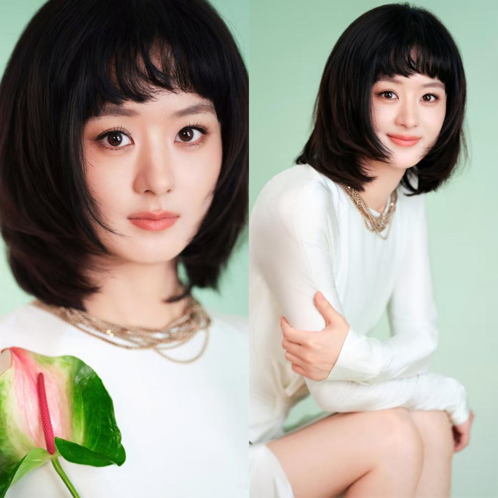 昨晚赵丽颖空降馥绿德雅天猫直播间。
新剪的千禧风短发齐刘海，一露面就引爆了讨论