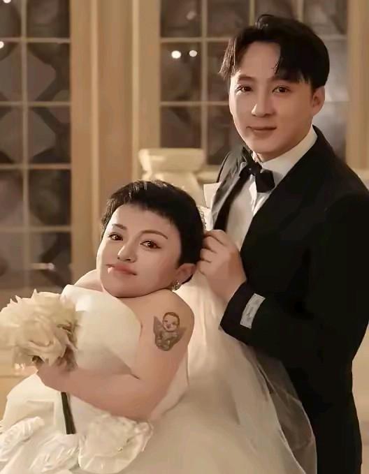 李喜梅的妈妈说，大双就就是图李喜梅的钱。每次两口子吵完架，李喜梅就给大双转钱。把
