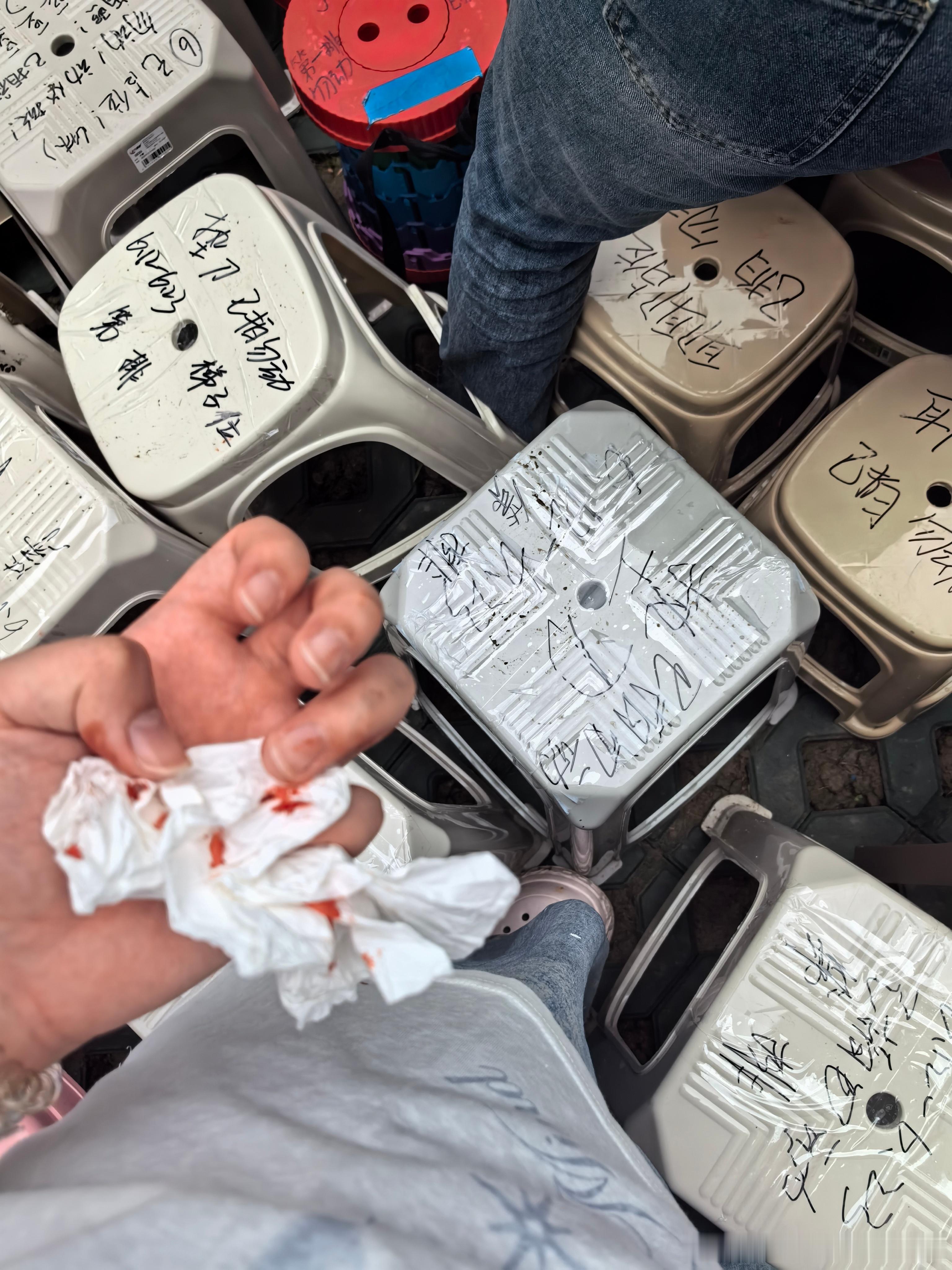 啥意思我抢完位置一手血 