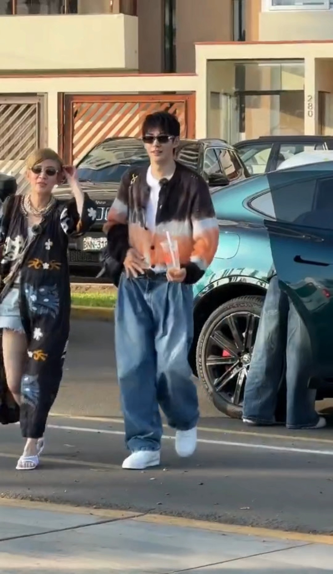 是喝小甜水顺毛为为！！！！一大早帅我一脸的！！！邓为花儿与少年8 ·邓为