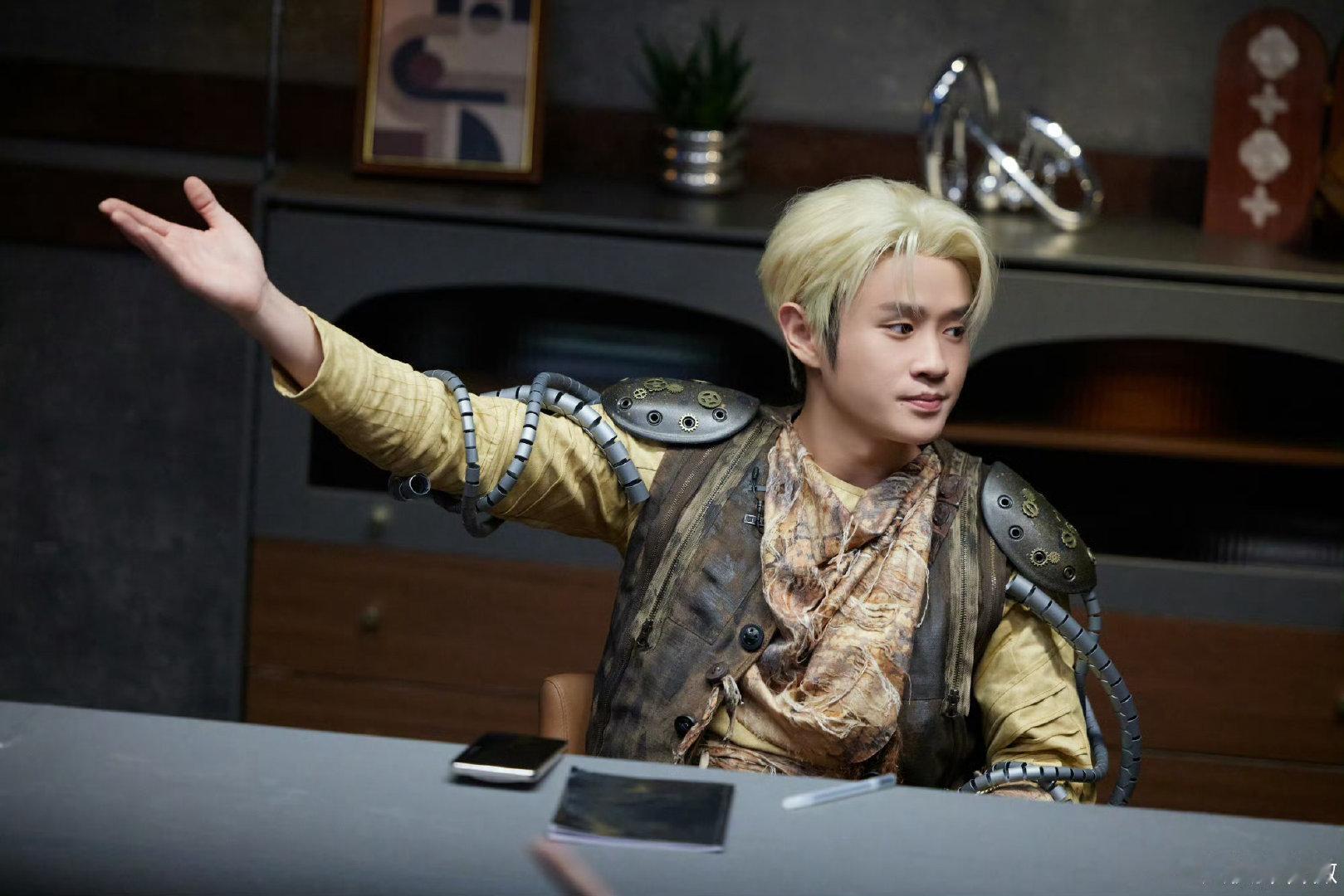 王勉大侦探最老新人王勉终于出现在大侦探正片了 王勉终于出现在大侦探正脸了，网友辣