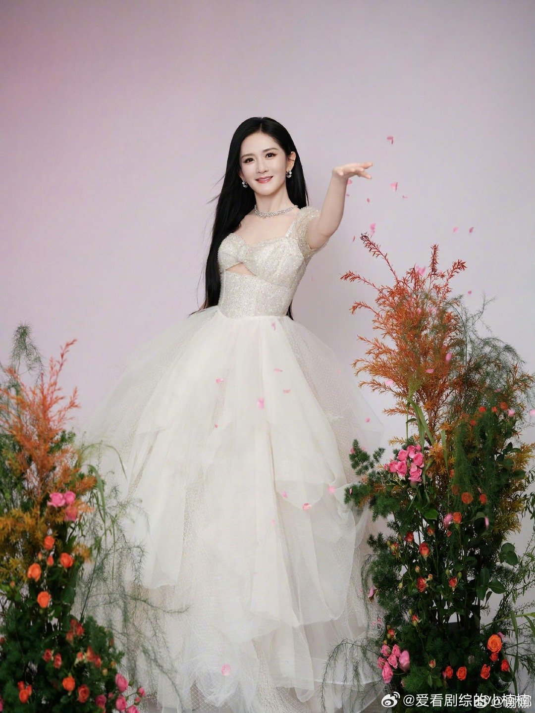 马嘉祺夸谢娜的舞台权威谢娜放过这个时代少年团吧 哈哈哈哈到底是谁想的这一趴啊！ 