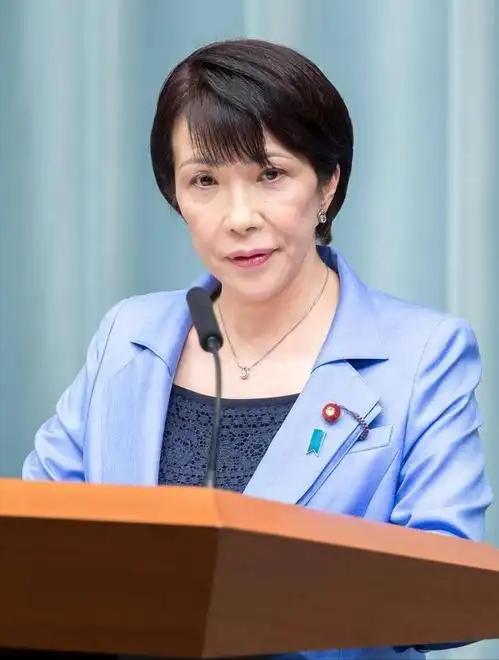 高市早苗这次改组，最抢镜的不是谁升官，而是一张“求职问卷”。

9月17日，日本