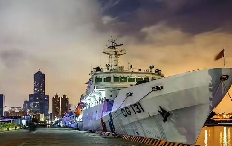 被台湾海警署扣押的六个渔民何时能回家？

6月18日傍晚，澎湖花屿西方海域，台湾