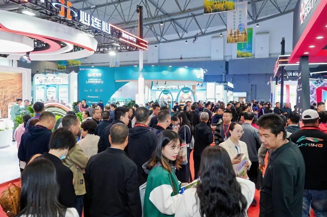 肥料黑科技来袭！8月22-23日内蒙古国际会展中心，全国肥料双交会现场演示智能施