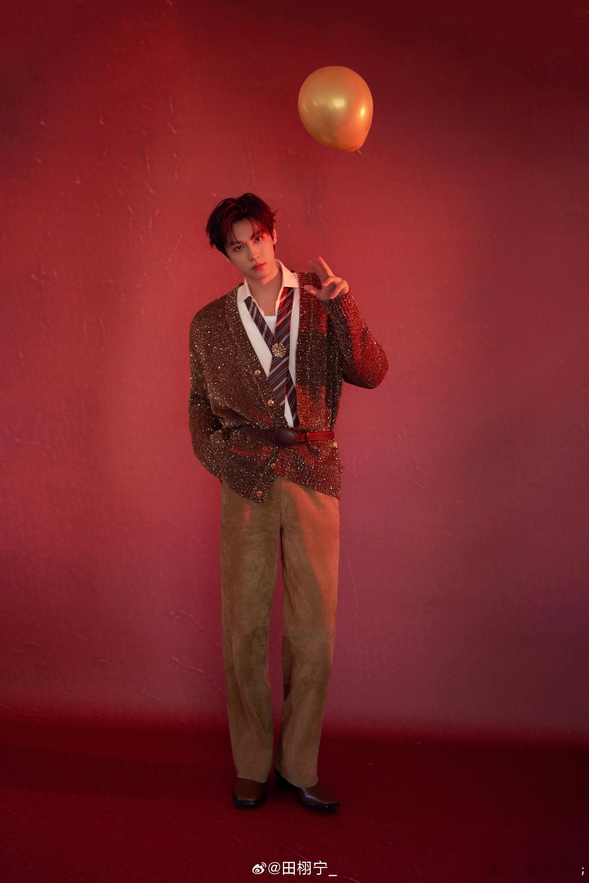 田栩宁 txn向全世界安利田栩宁 𝒲𝒽ℯ𝓃 𝓉𝒽ℯ 𝒸𝓁ℴ𝓊𝒹