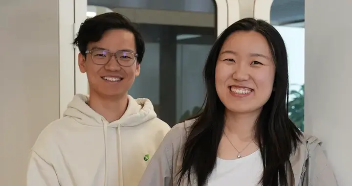 Claude Code把自己的介紹，外包給這家AI公司了