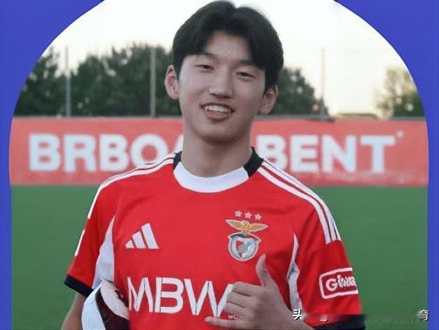 近日，知名球探机构football talent scout刊文介绍现效力本菲卡