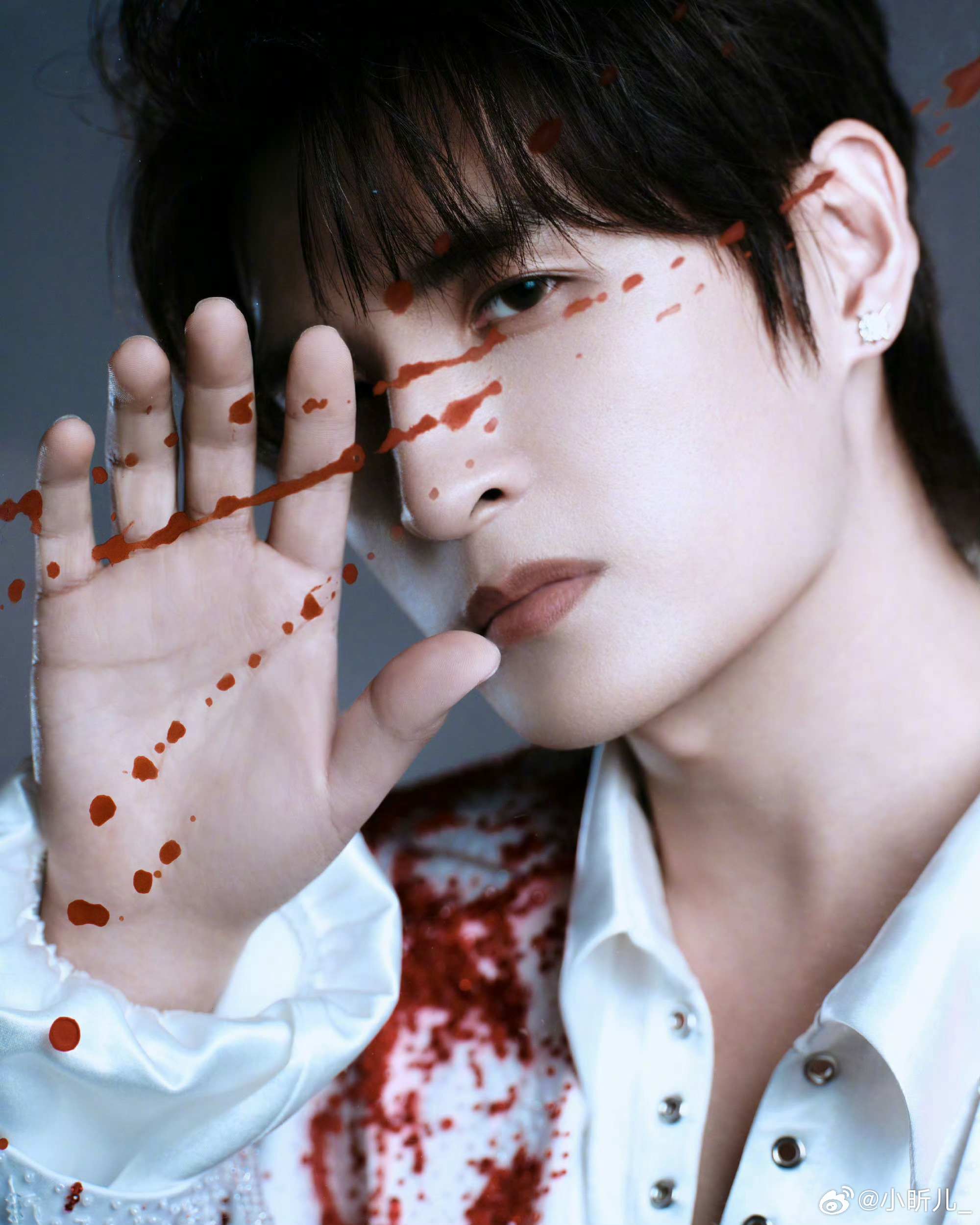 张远回应自己手小抓财被说手小直接挽尊手小抓财，小手握满财运，来苏州听演唱会，沾沾