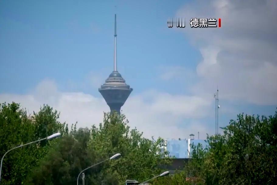 这人替摩萨德办事，伊朗直接上了绞刑架

伊朗那边刚动手了，就在25号上午，把一个