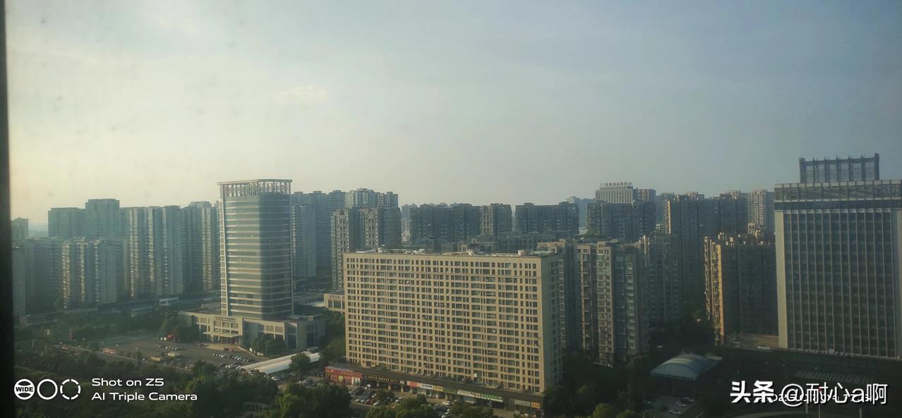一个国家，看它是不是厉害，只需要看它能不能把全世界最厉害的人吸引过了为自己所用。