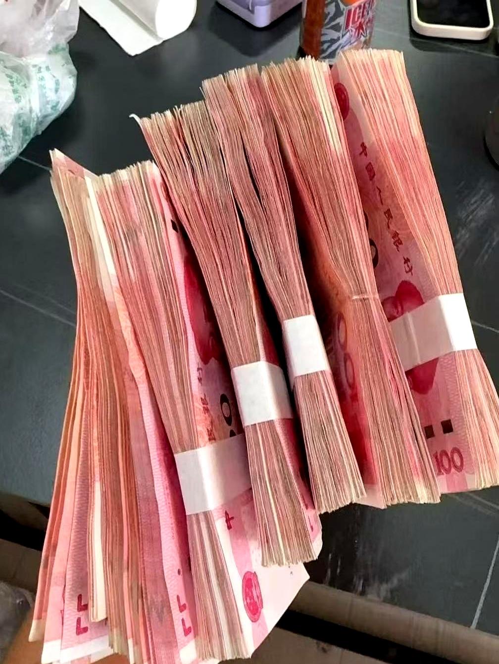 真正容易把钱弄没的，不是赚得少，而是手太松、心太飘。
别自欺欺人了，守住钱袋子，
