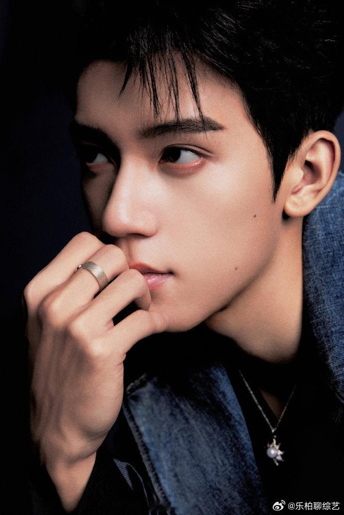 林沐然万圣可爱鬼  大帅哥林沐然万圣可爱鬼  真的是让人觉得还挺有趣的呀。不过这